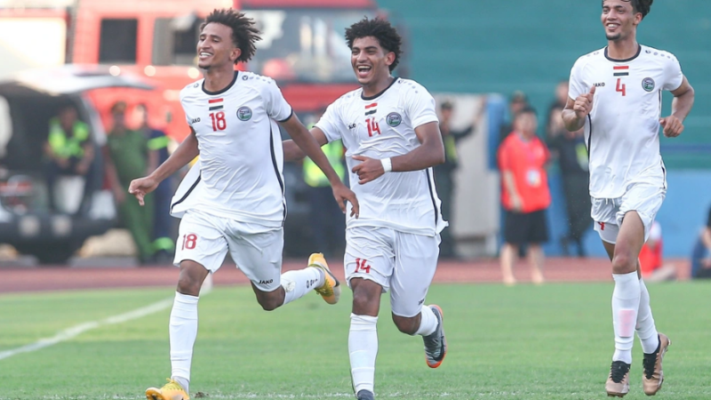 Chuyên gia Long Trần: ‘Nhìn Yemen đá ban bật hạ gục Singapore 3 -0, đá như U23 Việt Nam chỉ có toang với Yemen thôi’