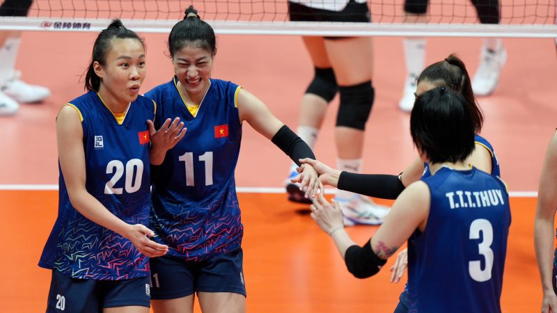 Ngược dòng đánh bại Hàn Quốc, tuyển bóng chuyền nữ Việt Nam chính thức vào bán kết ASIAD: ‘Cơ hội giành huy chương là rất lớn’