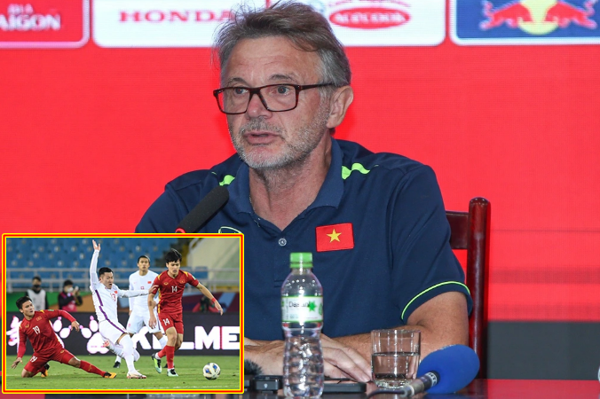 HLV Troussier: “Tôi đã nghiên cứu và chuẩn bị phương án đối đầu Trung Quốc”