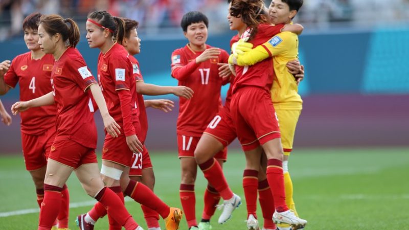 Tuyển Việt Nam có cửa đi tiếp tại vòng loại Olympic, Thái Lan đối mặt với ‘mưa bàn thua’ vì chung bảng với 3 đại gia