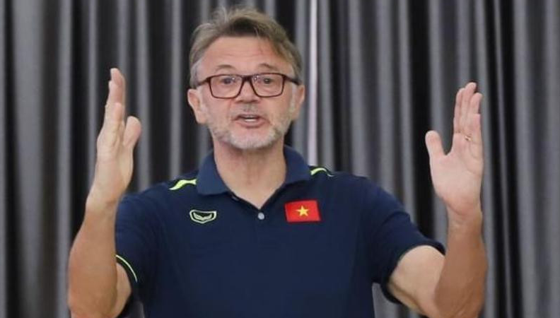 HLV Troussier: ‘Tôi muốn đưa ĐT Việt Nam lọt vào top 8 châu Á’