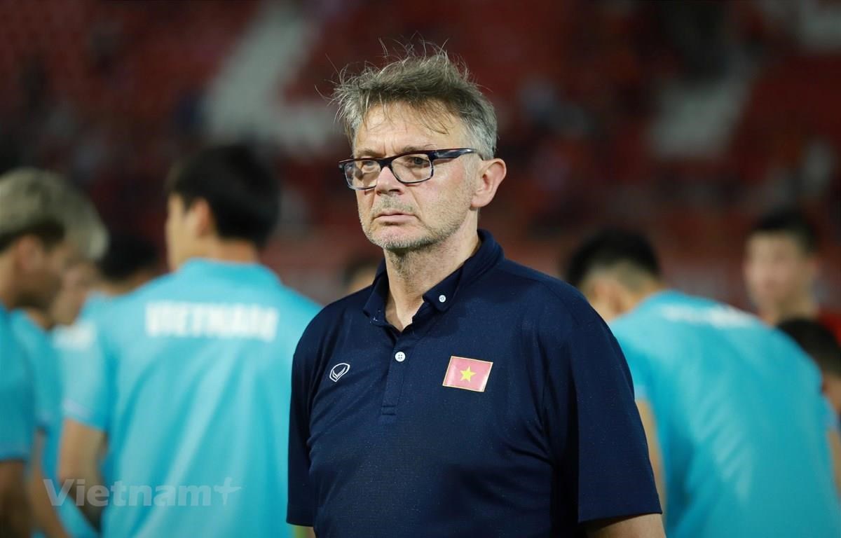 HLV Troussier: ‘Tôi gọi cầu thủ dựa theo đẳng cấp, tin tôi đi, ĐT Việt Nam sẽ vượt qua vòng loại 2 dễ dàng’