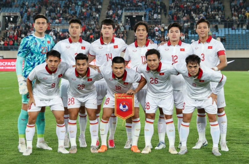 SAO tuyển Việt Nam dính đa chấn thương đầu gối, nguy cơ lỡ ‘cơ hội vàng’ tại Asian Cup