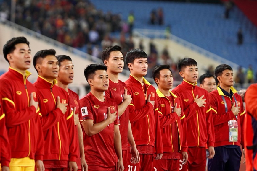 Danh sách đội tuyển Việt Nam: HLV Troussier chốt ngày giờ công bố, học theo phong cách Brazil