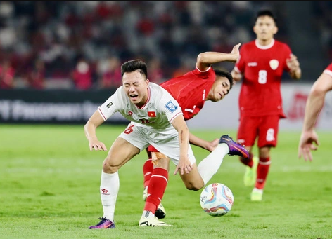 ĐT Việt Nam tụt hạng thê thảm sau trận thua Indonesia: ‘Sắp xuống top 140 thế giới tới nơi rồi’
