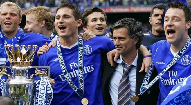 CHÍNH THỨC: Rõ khả năng Chelsea bổ nhiệm Mourinho