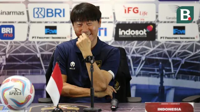 HLV Shin Tae Yong: ‘Tôi và 9 HLV các đội tuyển Đông Nam Á không vui khi nhìn ông Troussier bị sa thải