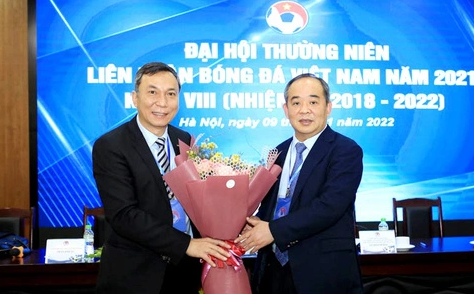 Hàng loạt ứng viên nộp CV muốn dẫn dắt ĐT Việt Nam, ‘sếp lớn’ VFF nói thẳng tiêu chí chọn người thay HLV Troussier