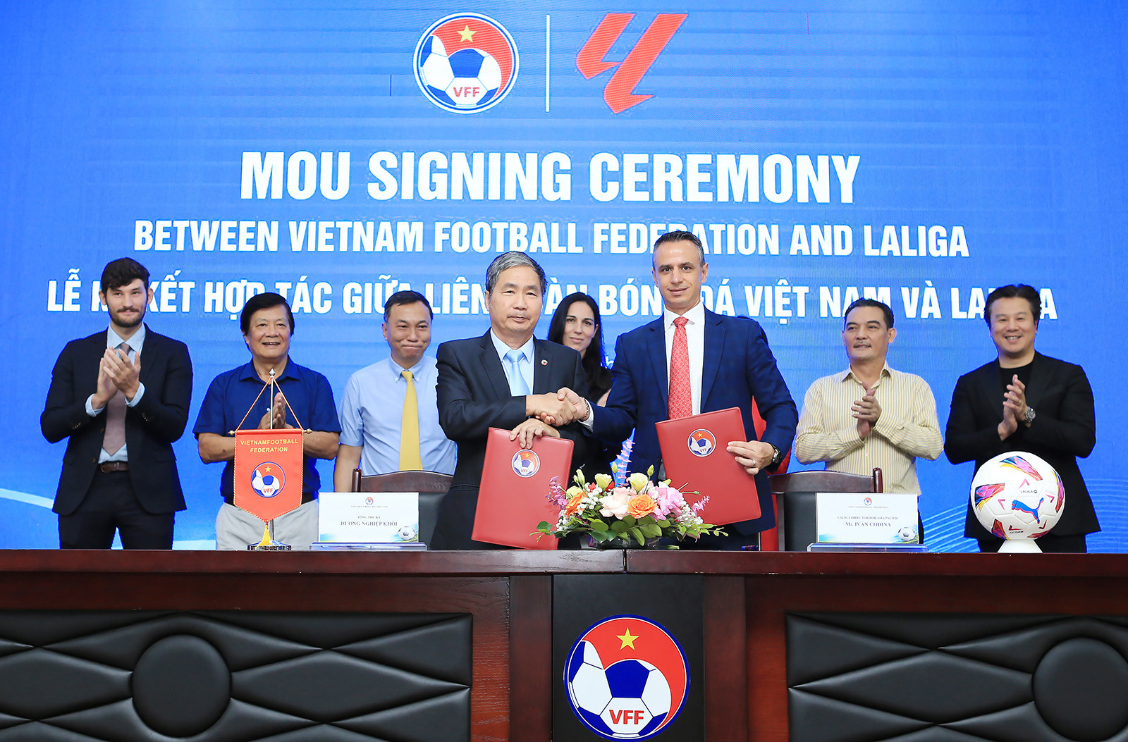 VFF được chào mời ứng viên Nhật Bản cho tuyển Việt Nam, hồ sơ đẹp không kém dàn HLV Hàn Quốc