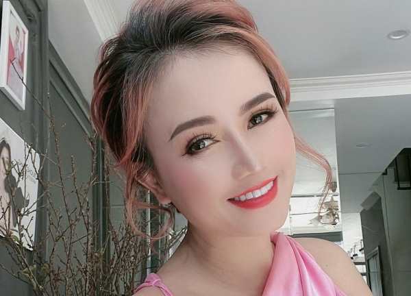 Nữ diễn viên U50 nhiều đời chồng nhất showbiz Việt: Càng già càng đẹp mơn mởn “tôi phải lấy 100 chồng mới đỡ phí”