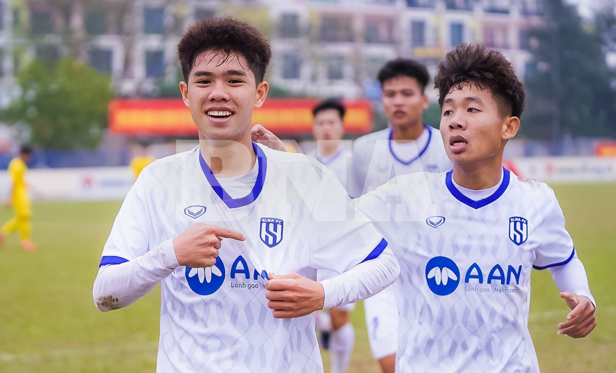 Những gương mặt mới toanh được Sông Lam Nghệ An trình làng tại V.League 2024/2025